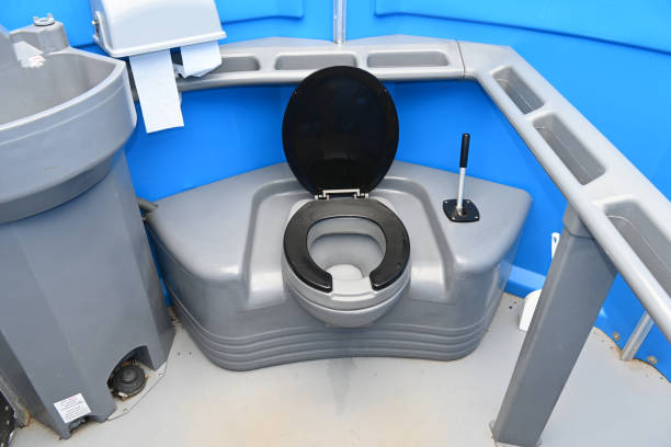 Portable Toilet Options We Offer in Sacramento, CA